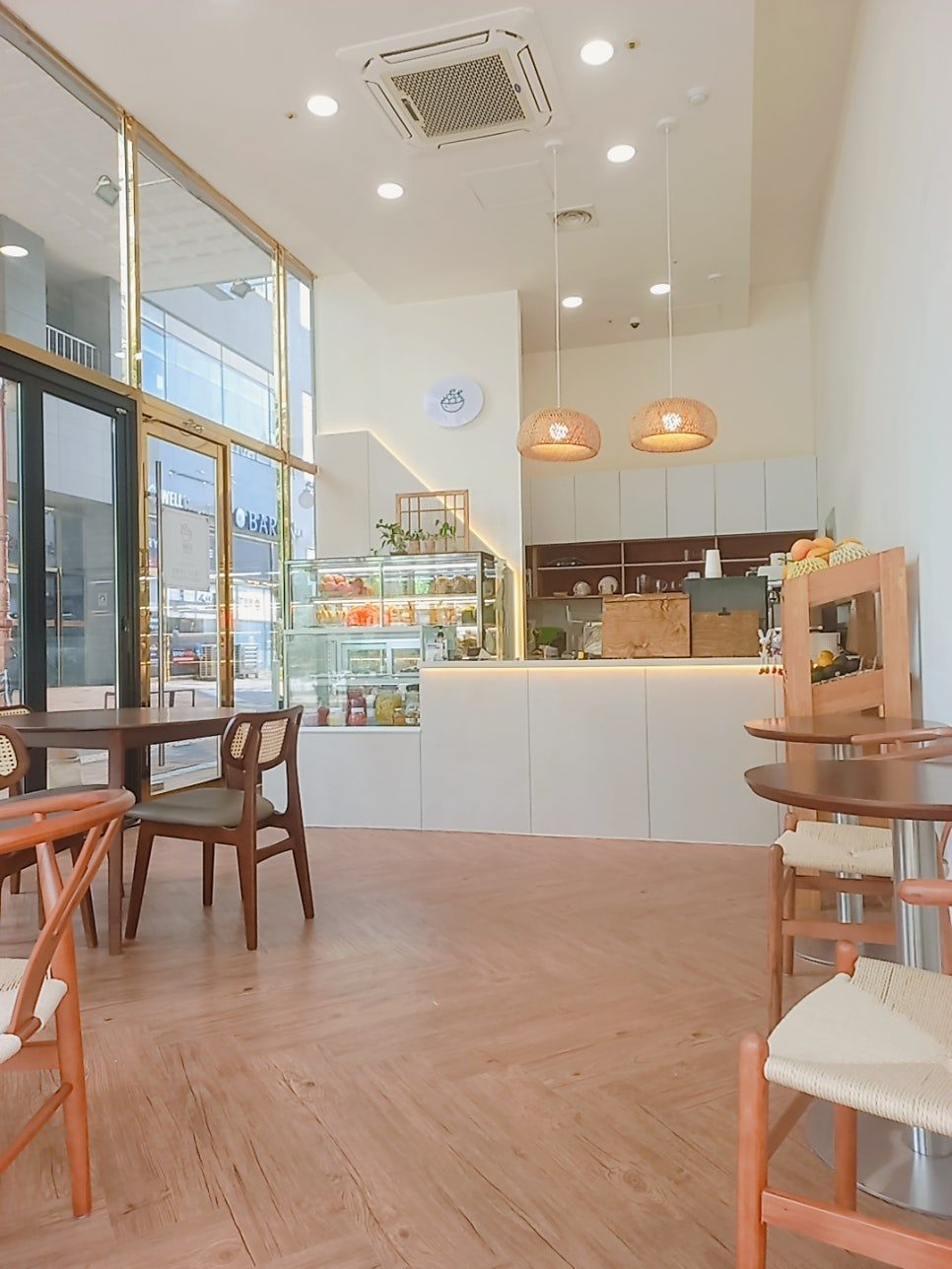 카페 인테리어 4